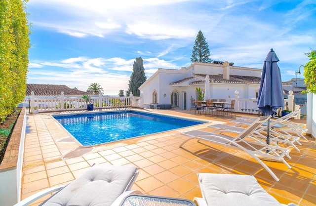 Holiday house Nerja for 1 - 12 persons with 5 bedrooms - Holiday home
