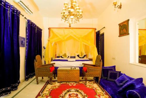Harpalsar Haveli
