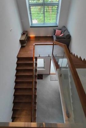 2 storied waterfront homestay Thrissur